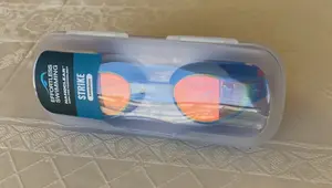 Nanoclear Strike mirror goggles by Effortless swimming - the box