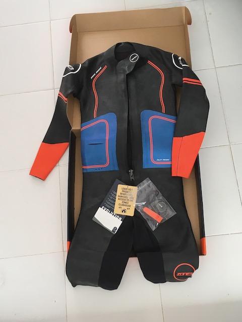 Zone 3 Evolution wet suit laid out on the box